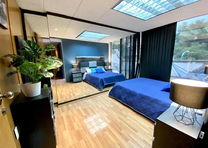 Wonder Hostel *