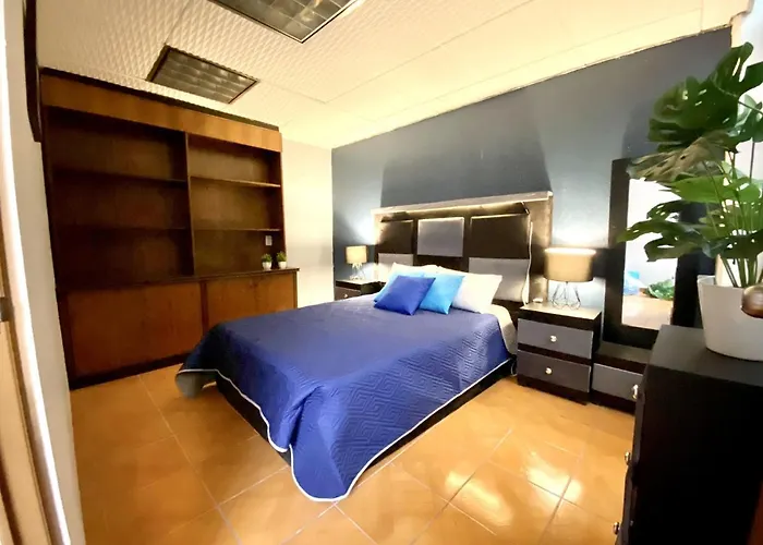 Wonder Hostel